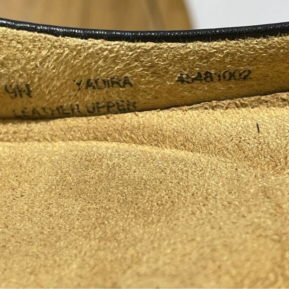 Naturalizer Yadira Black Perforated Leather Ballet Flat Women's 9 Comfort Loafer - Picture 9 of 10